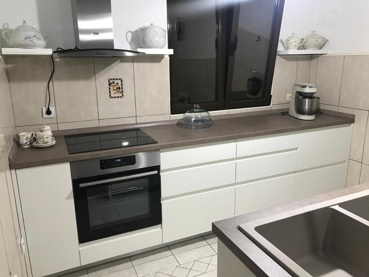 Apartment Jovana Котор Екстериор снимка